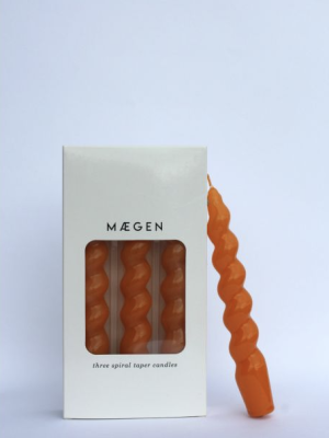 Set of 3 Glossy Spiral Taper Candles
